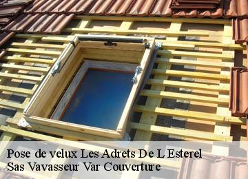 Pose de velux les-adrets-de-l-esterel-83600 Sas Vavasseur Var Couverture