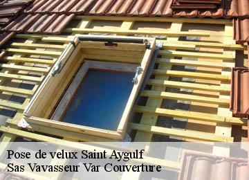 Pose de velux saint-aygulf-83370 Sas Vavasseur Var Couverture